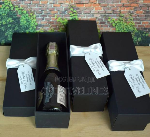 Champagne Boxes · Photo 1
