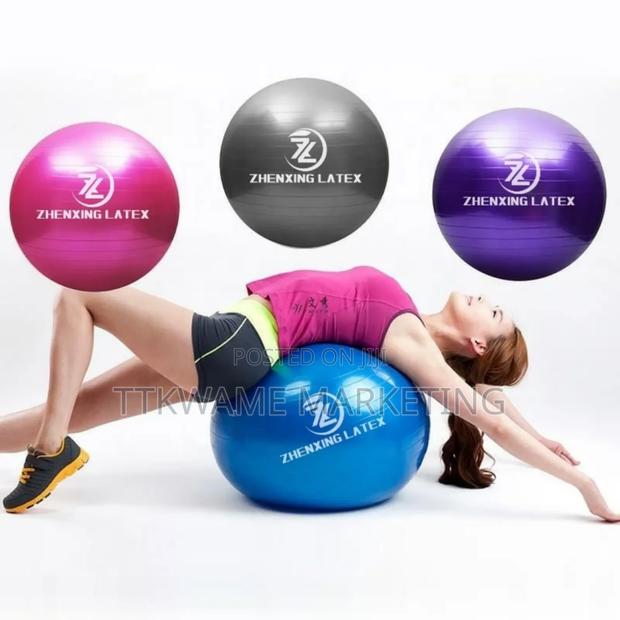 Gym Exercise Ball · Photo 2