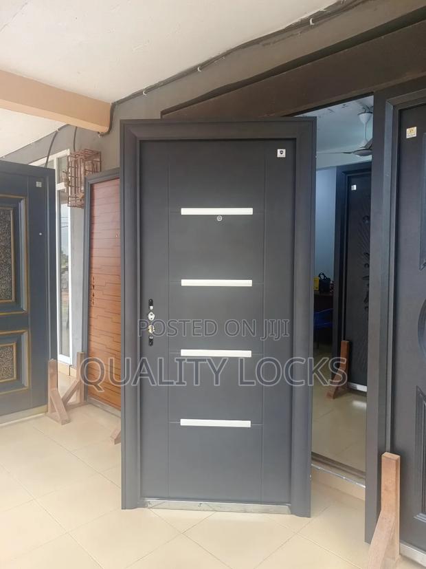 Quality Betop German Black Security Door · Photo 1
