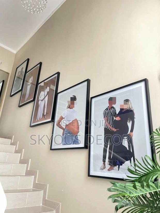 Customize Photo Frames · Photo 1