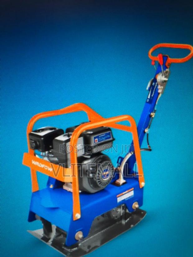 Wadfow 4.8kw (6.5hp) Gasoline Reversible Plate Compactor - Wpa2a125 · Photo 1