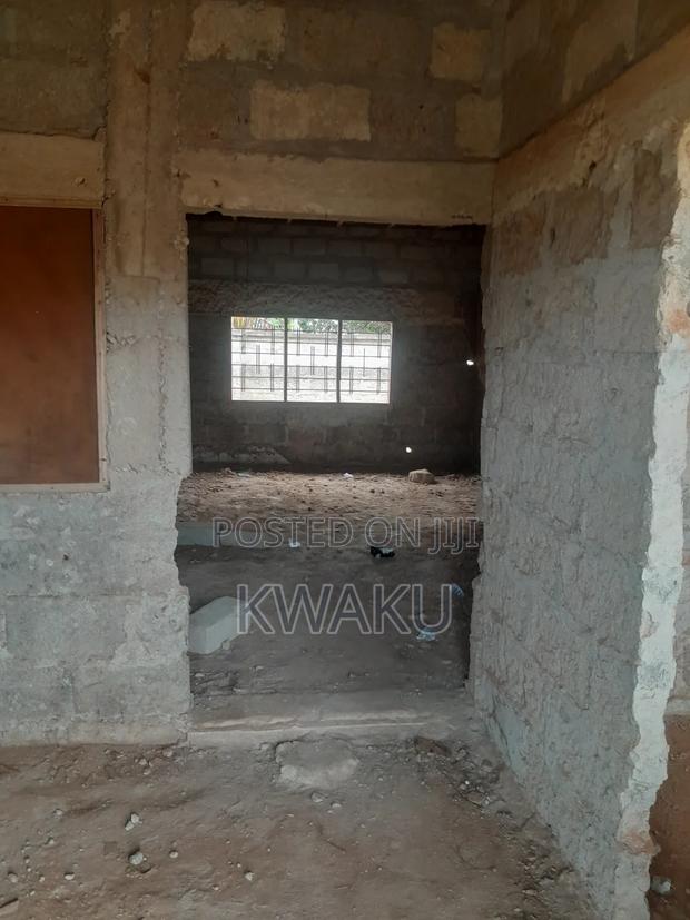 8bdrm House in Kumasi Metropolitan for sale · Photo 5