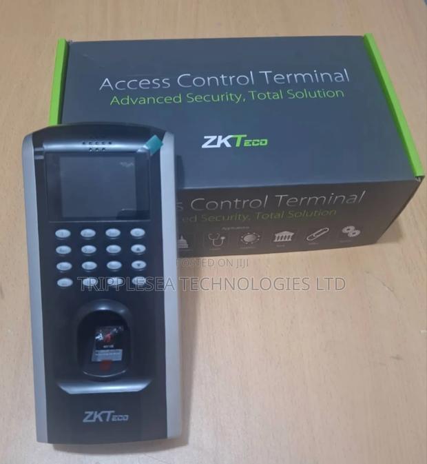 Zkteco F7-C Access Control Terminal + Password + Finger · Photo 1