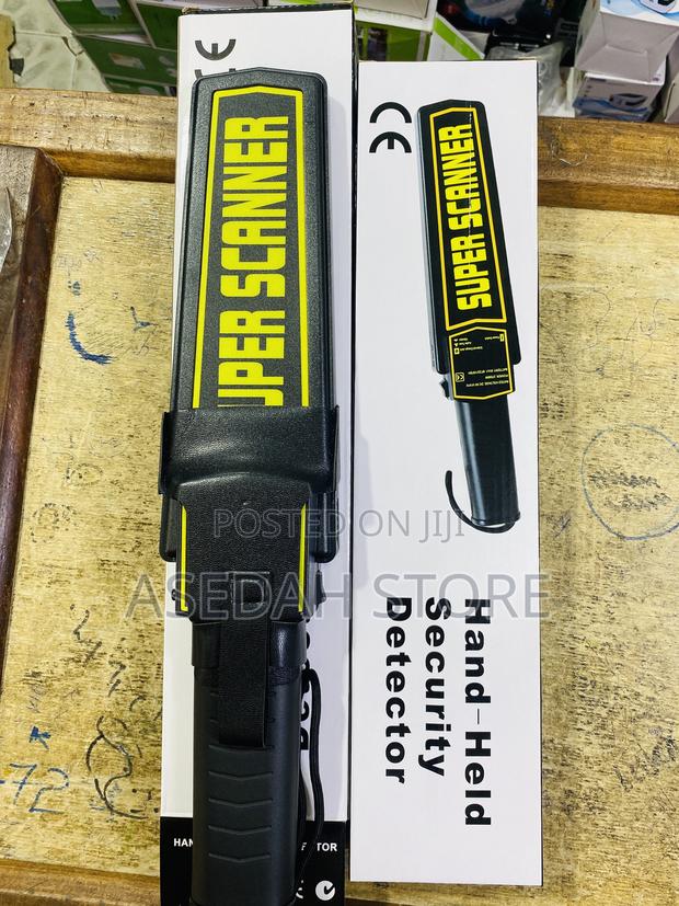 Hand Held Metal Detector Screener · Photo 1