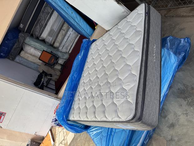 Coway Orthopedic Mattress (60/80/14”) · Photo 4