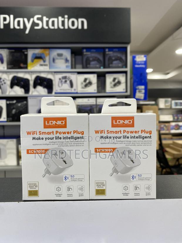 Ldnio Scw1050 Power Socket Suitable for Uk Eu Us, Remote Control · Photo 1