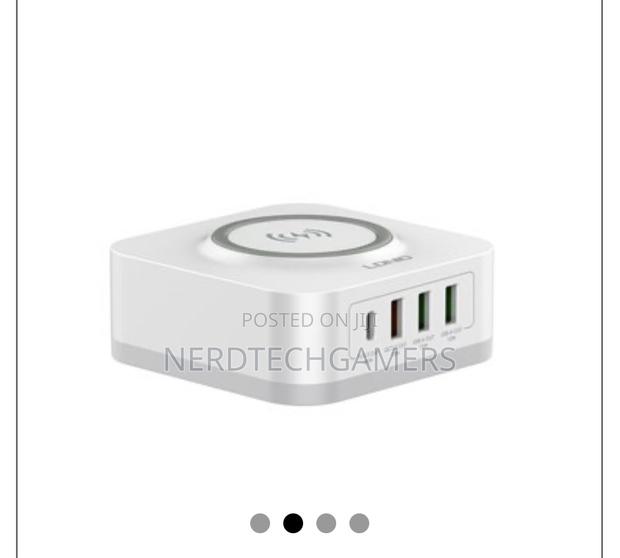 Ldnio 5 in 1 Charging Station 32w · Photo 3