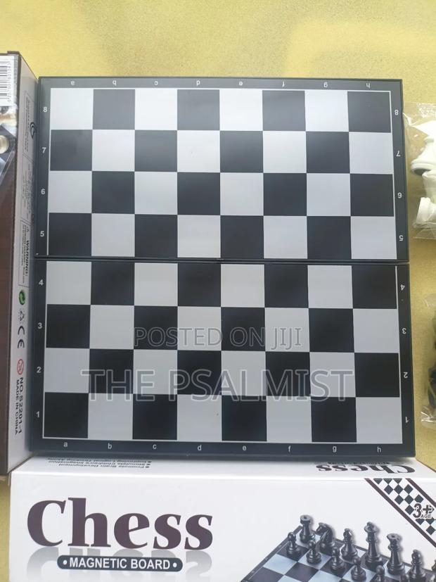 Chess Magnetic Board( Foldable) · Photo 5