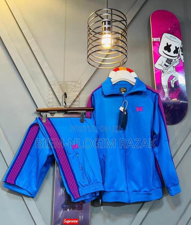 Butterfly Top N Down Available · Photo 5