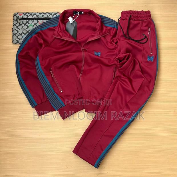 Butterfly Top N Down Available · Photo 1