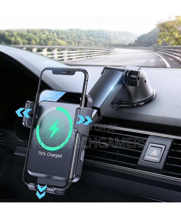 Joyroom Triaxial Electric 15w Wireless Charging Car Holder Suit · Photo 4