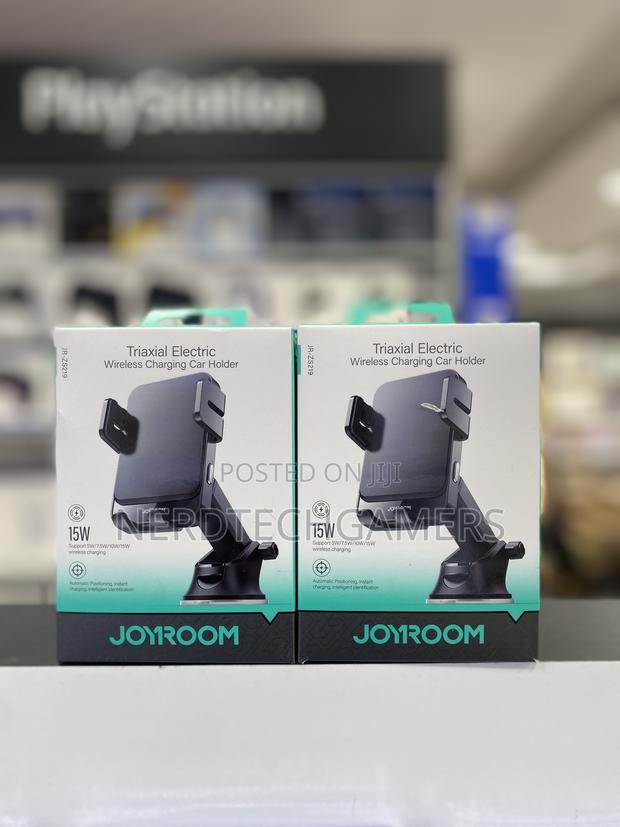 Joyroom Triaxial Electric 15w Wireless Charging Car Holder Suit · Photo 1