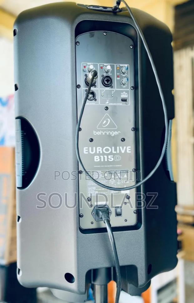 Behringer Eurolive B115d Active 2-Way 15" Pa Speaker System · Photo 1