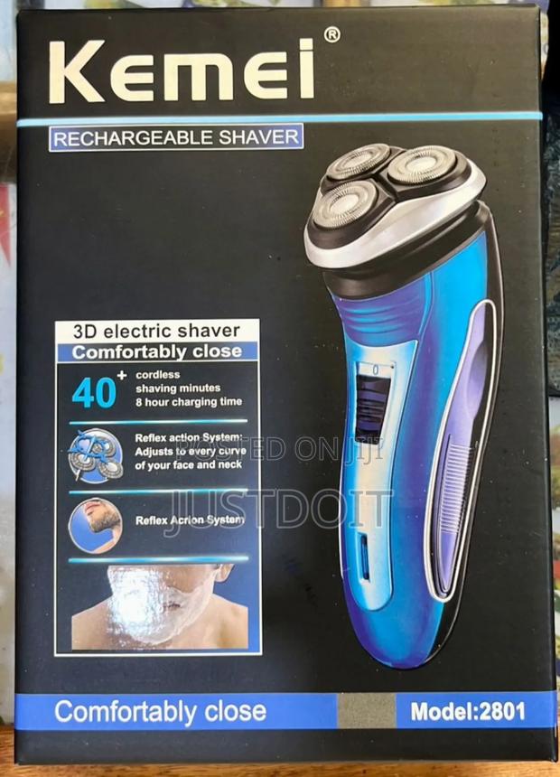 Kemei 3 Head Rechargeable Electric Shaver · Photo 2