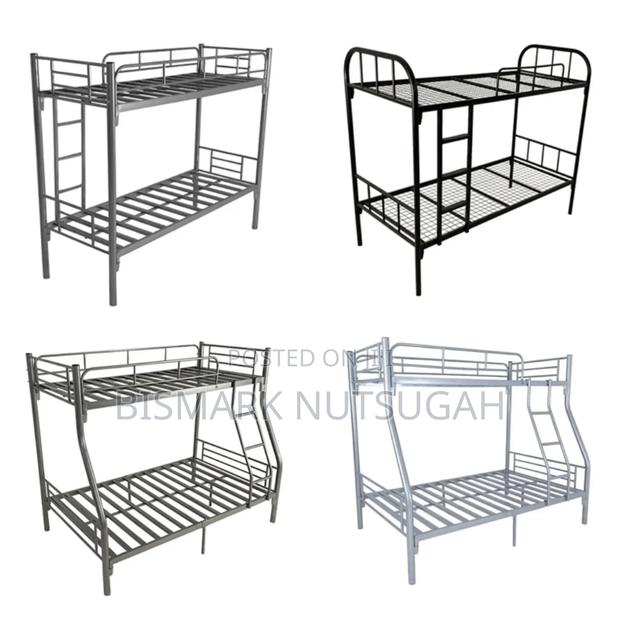 Metallic Bunk Bed · Photo 8
