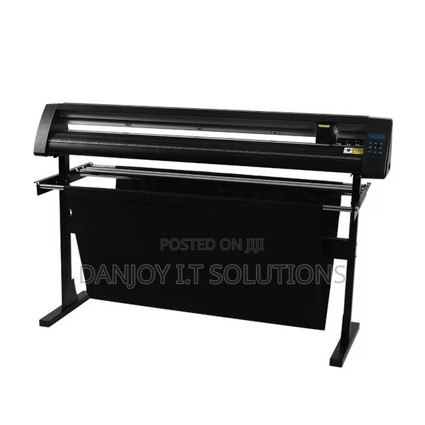 4ft Vinyl Auto Contour Cutting Plotter · Photo 1
