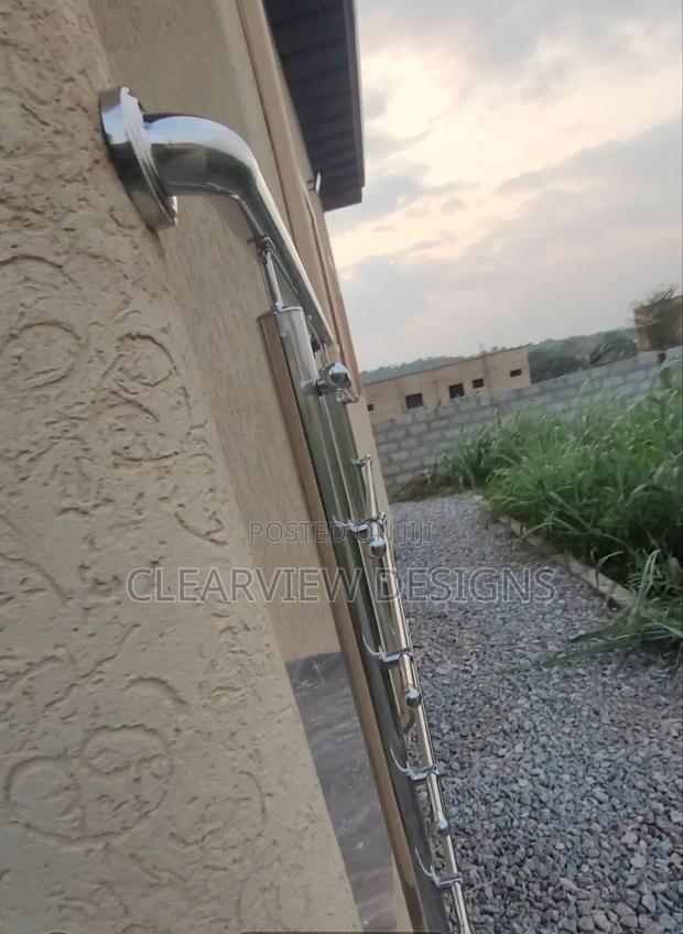 Silver Stainless Steel Balustrade/ Handrail · Photo 2
