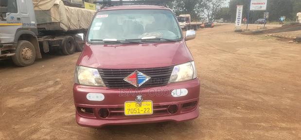 Toyota HiAce 2008 Red