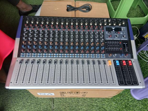 Yamaha Kv160 16channel Powered Mixer · Photo 2