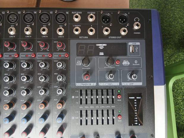 Yamaha Kv160 16channel Powered Mixer · Photo 5