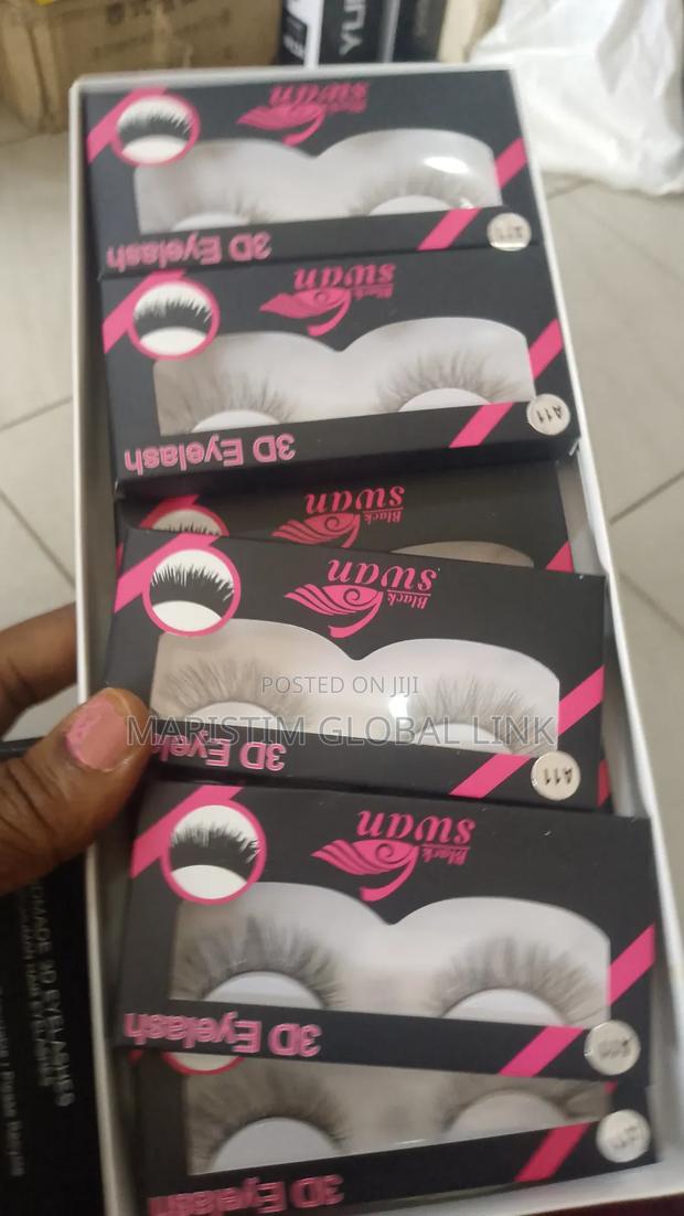 Natural Soft 3d Eyelashes · Photo 1