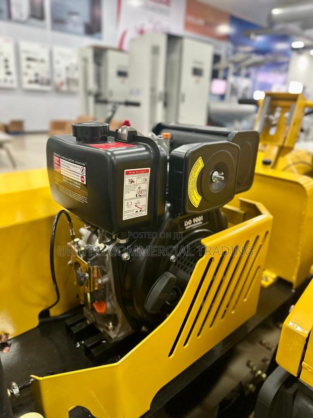 Road Roller · Photo 1