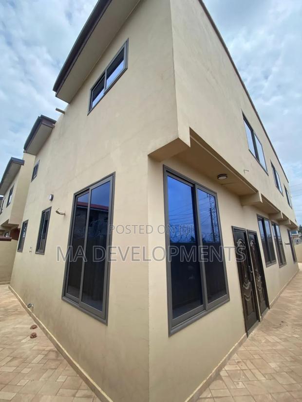 4bdrm House in Madev Realty, Oyarifa for sale · Photo 8