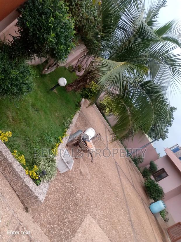 3bdrm Duplex in Adenta for rent · Photo 3