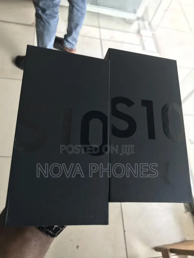 New Samsung Galaxy S10 128 GB Bronze · Photo 1