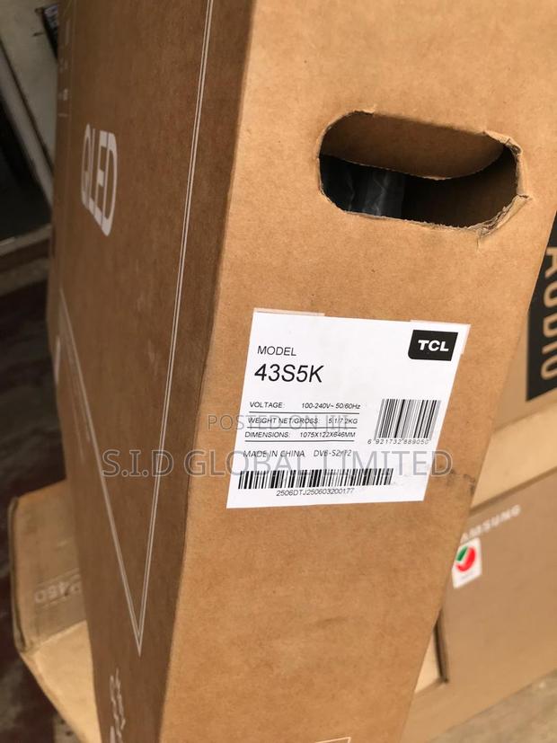 TCL 43" Hdr10 Samrt Android Tv · Photo 2