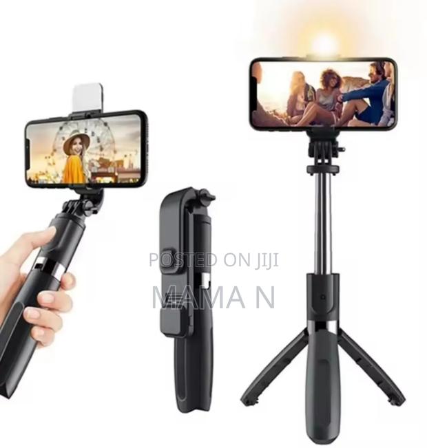 Tripod Stand · Photo 1