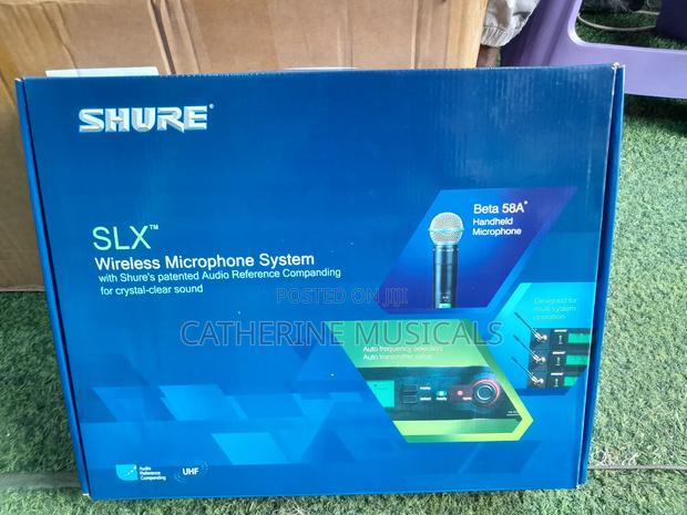 Shure SLX Microphone · Photo 2