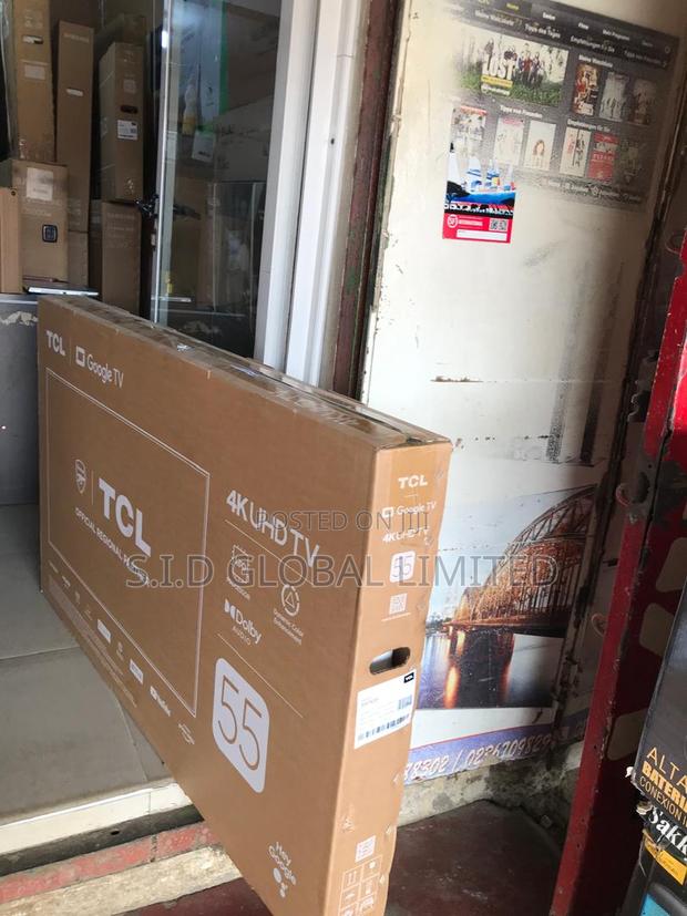 Modern Look Tcl 55" Smart Tv · Photo 2