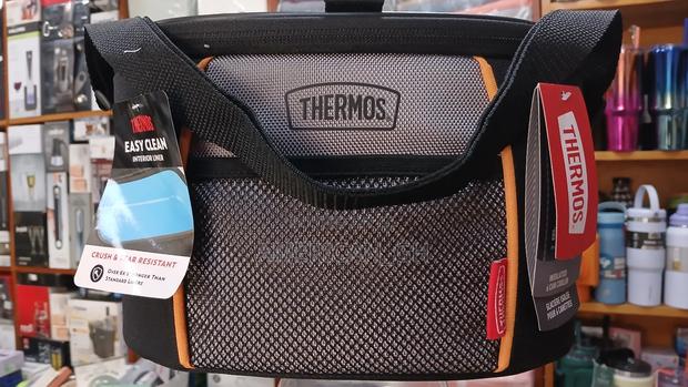 Thermos Insulated Lunch Bag · Photo 1