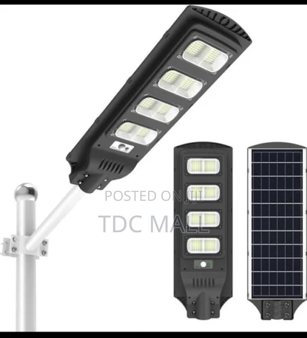 Solar Street Light - 200watts + Bar (Pole) · Photo 1