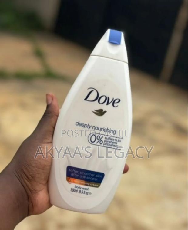 Dove Nourishing Body Wash · Photo 1