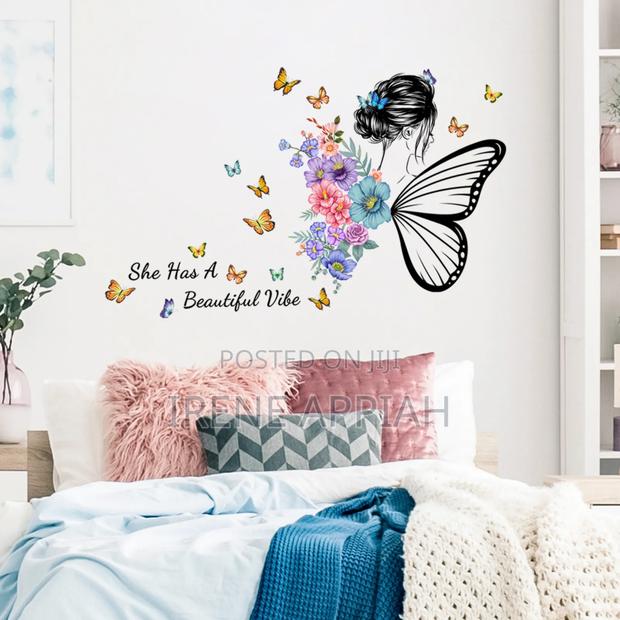 Pretty Decorative Wall Decor · Photo 2