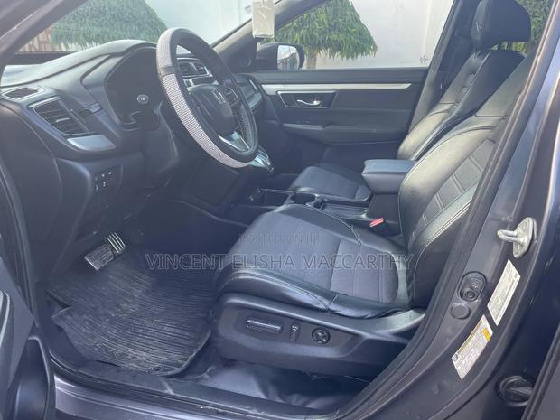 Honda CR-V Special Edition 2021 Gray · Photo 3