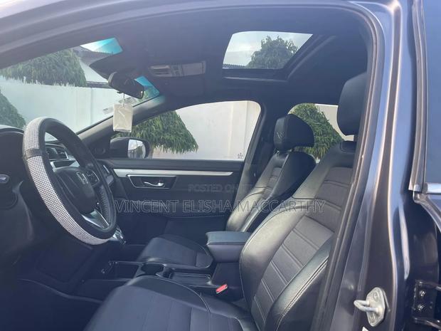 Honda CR-V Special Edition 2021 Gray · Photo 5