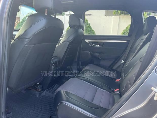 Honda CR-V Special Edition 2021 Gray · Photo 6