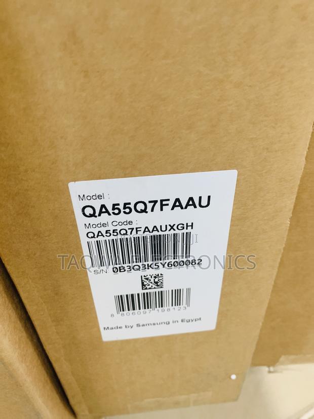 2025 Samsung 55qled Smart TV · Photo 2