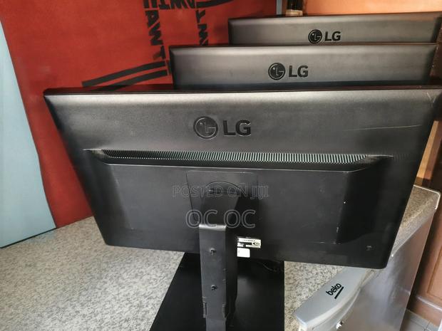 Lg Computer Monitors · Photo 1