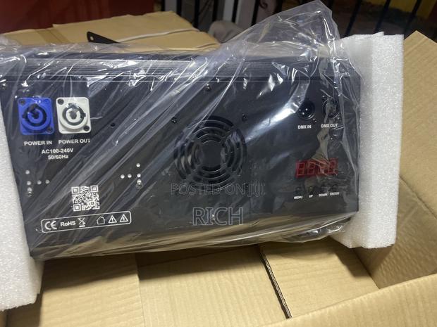 Eight Section 8+8 Segments Quality Strobe Lights at Wholesale Prices · Photo 4