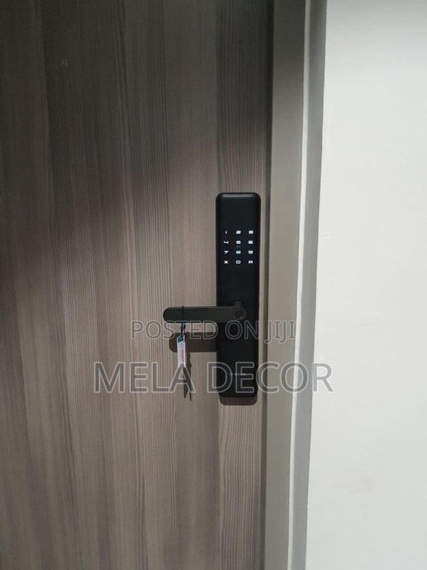 High Quality Smart And Safe Door Lock (Free Installation) · Photo 3