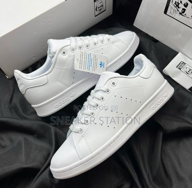 Adidas Stan Smith All White · Photo 2