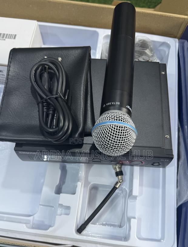 Shure SLX Beta 58a Handheld Microphone · Photo 2