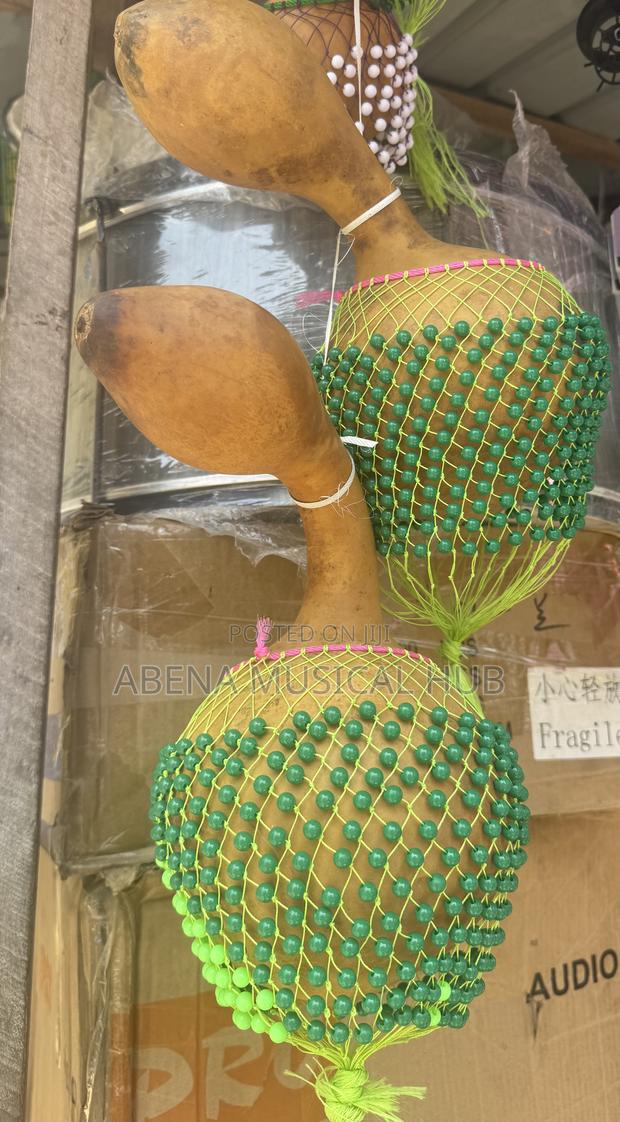 Local Maracas · Photo 1