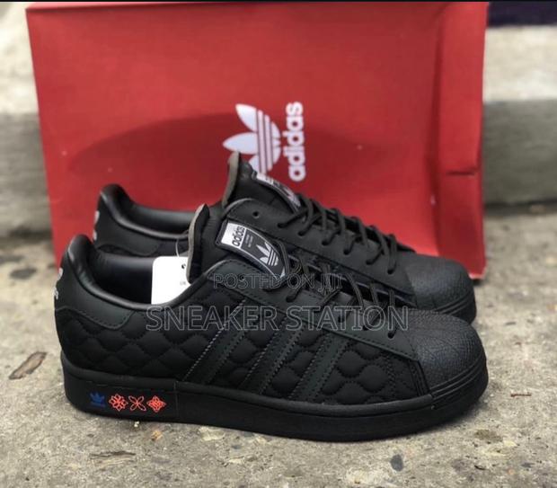 Adidas Unisex Superstar Og Sneaker · Photo 1