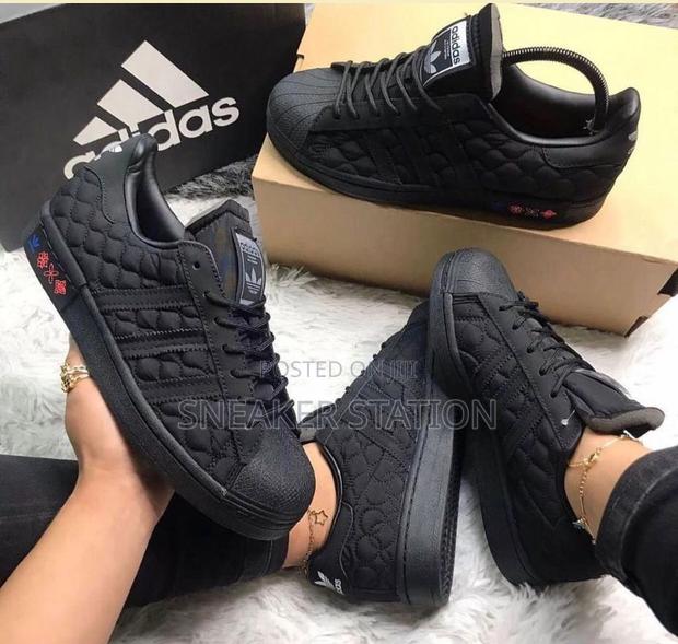 Adidas Unisex Superstar Og Sneaker · Photo 2