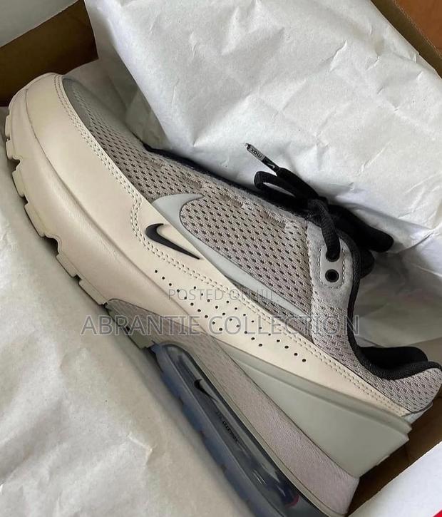 Nike Airmax Pulse Sneaker Available · Photo 2